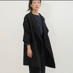 Black canvas Harper OS. Gently used.